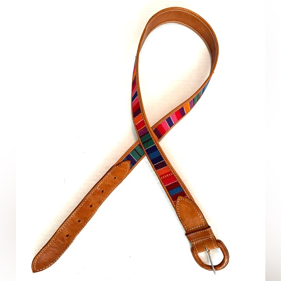 Vintage Handmade Leather and Colorful Woven Tapestry Women's Belt Sz 34 Med - Picture 11 of 11